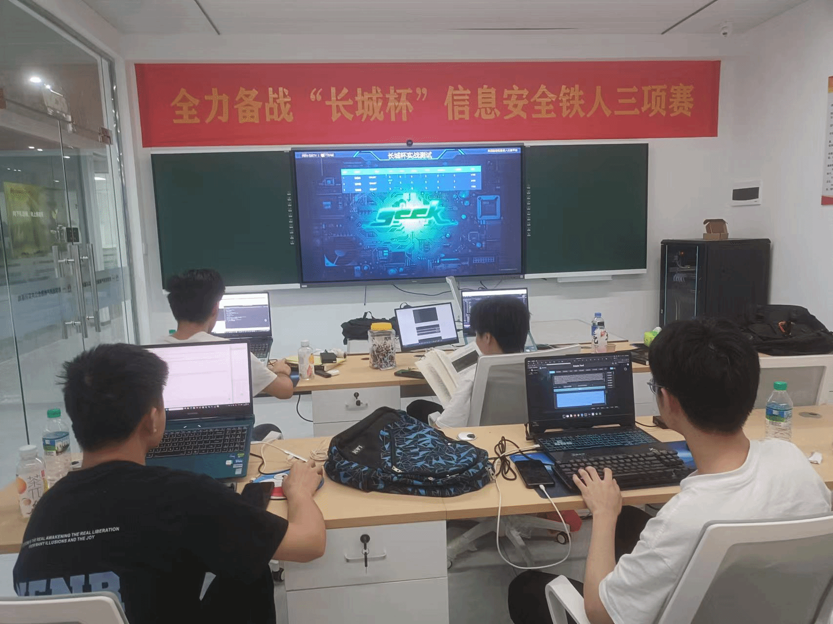 亚洲欧美日韩中文字幕在线